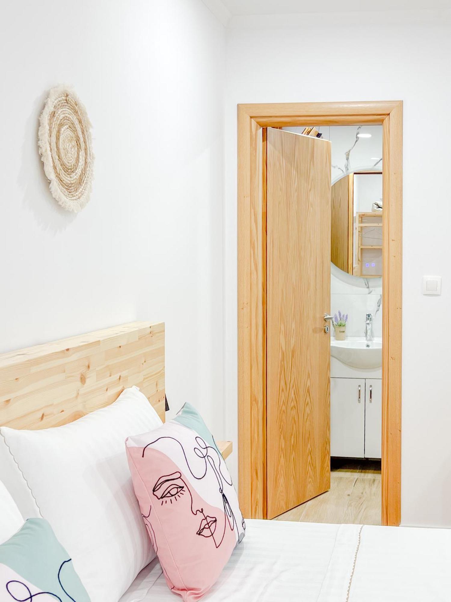 Village View Apartments Химар Екстериор снимка